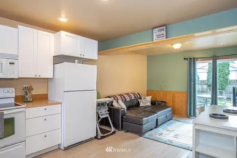 302 Whispering Pine Pl, Sultan, WA 98294 photo 3