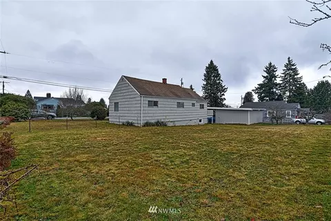 1216 Cascade Dr, Everett, WA 98203 photo 17