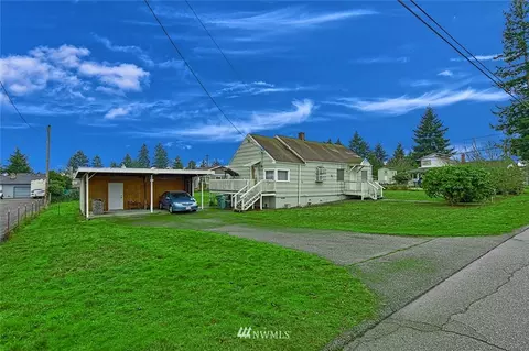 1216 Cascade Dr, Everett, WA 98203 photo 2