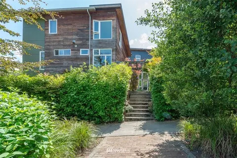 1907 E Pine St, Seattle, WA 98122 photo 25