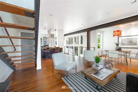 1907 E Pine St, Seattle, WA 98122 photo 3