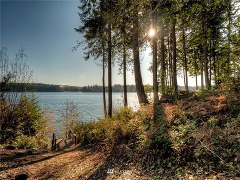 301 E Robbins Rd, Grapeview, WA 98546 photo 31