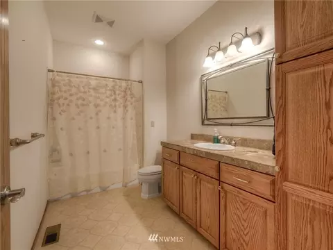 301 E Robbins Rd, Grapeview, WA 98546 photo 11