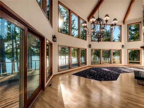 301 E Robbins Rd, Grapeview, WA 98546 photo 8