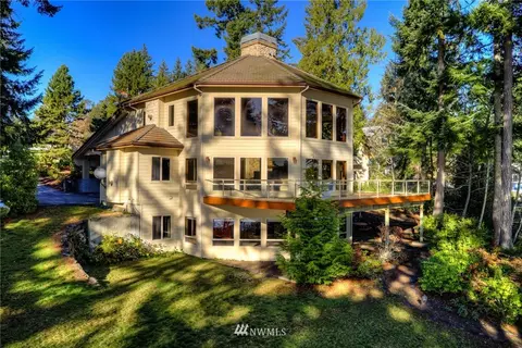 301 E Robbins Rd, Grapeview, WA 98546 photo 2