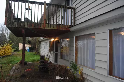 4831 View Dr, Everett, WA 98203 photo 5