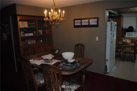 4831 View Dr, Everett, WA 98203 photo 8