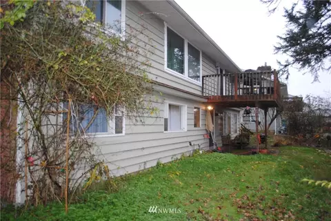 4831 View Dr, Everett, WA 98203 photo 3