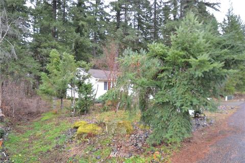 172 Edgewater Dr, Carson, WA 98610 photo 5