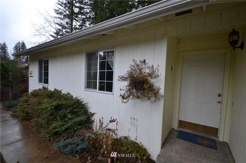172 Edgewater Dr, Carson, WA 98610 photo 4