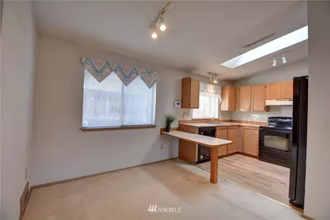 10604 4th Dr SE, Everett, WA 98208 photo 4
