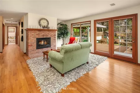 16220 107th Ave NE, Bothell, WA 98011 photo 8