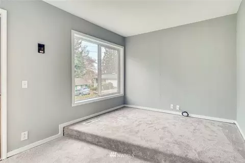 4515 Crescent Ave, Everett, WA 98203 photo 4