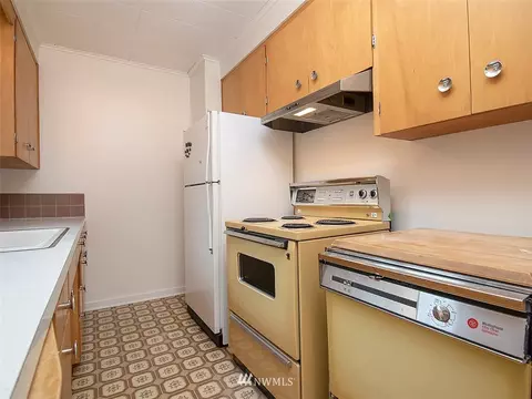 6504 Highland Dr, Everett, WA 98203 photo 7