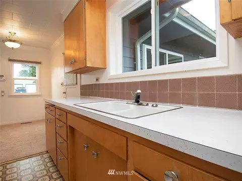 6504 Highland Dr, Everett, WA 98203 photo 6