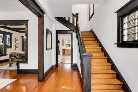 417 17th Ave E, Seattle, WA 98112 photo 3