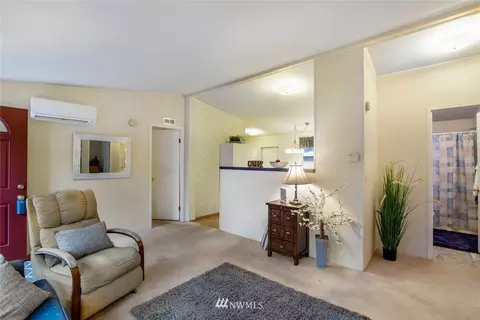 6906 197th St E, Spanaway, WA 98387 photo 8