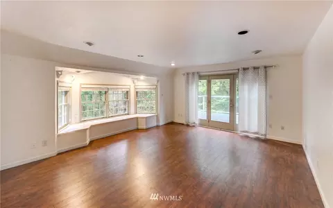 23200 19th Ave SE, Bothell, WA 98021 photo 27