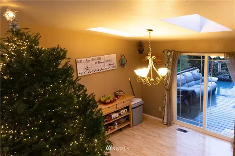 4401 212th Street Ct E, Spanaway, WA 98387 photo 5