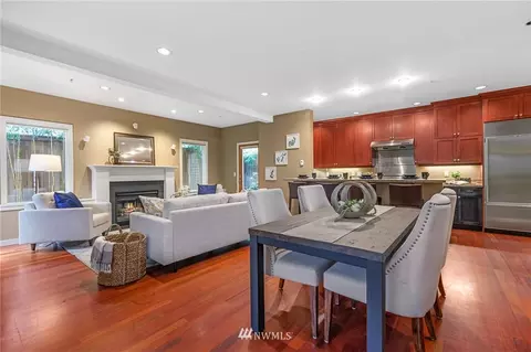 3405 E Spring St, Seattle, WA 98122 photo 2