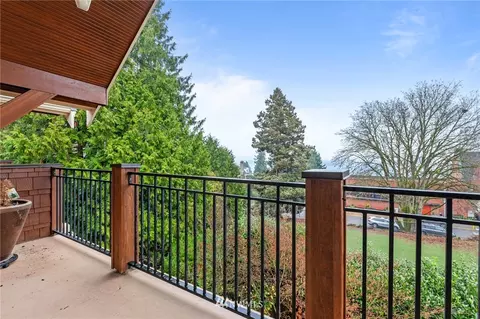 3405 E Spring St, Seattle, WA 98122 photo 31