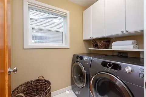 3405 E Spring St, Seattle, WA 98122 photo 13