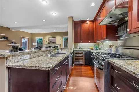 3405 E Spring St, Seattle, WA 98122 photo 9