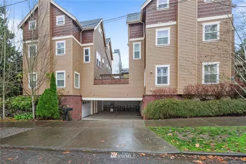 3405 E Spring St, Seattle, WA 98122 photo 34