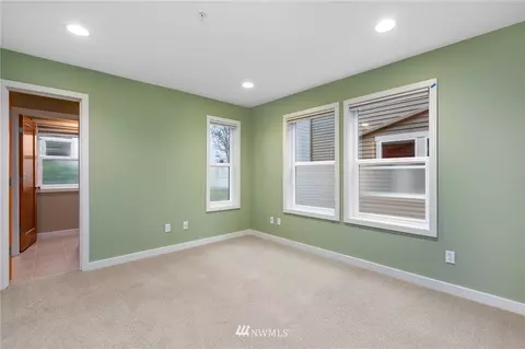 3405 E Spring St, Seattle, WA 98122 photo 15