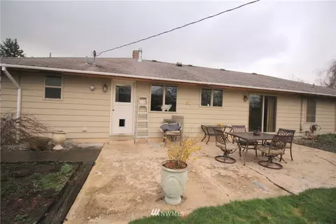 1241 Florence St, Enumclaw, WA 98022 photo 19