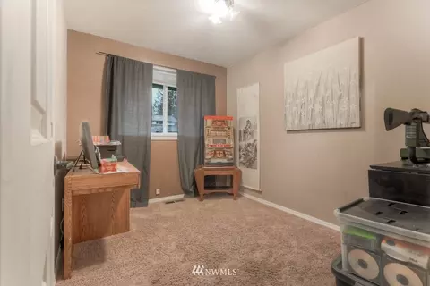 1851 Mckinley St, Enumclaw, WA 98022 photo 9