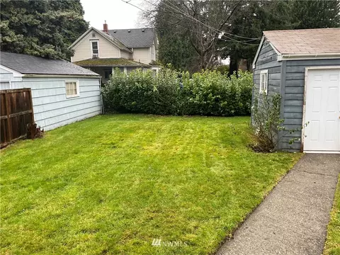 501 Harrison St, Sumner, WA 98390 photo 4