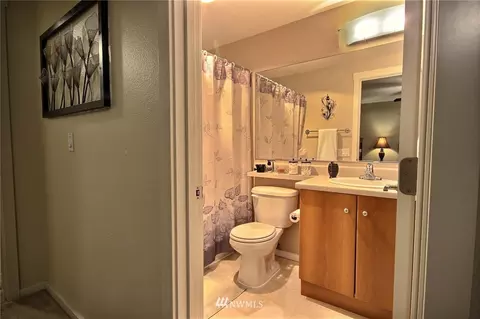 12404 E Gibson Rd #E 204, Everett, WA 98204 photo 14