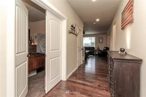 219 Fielding St NE, Orting, WA 98360 photo 5
