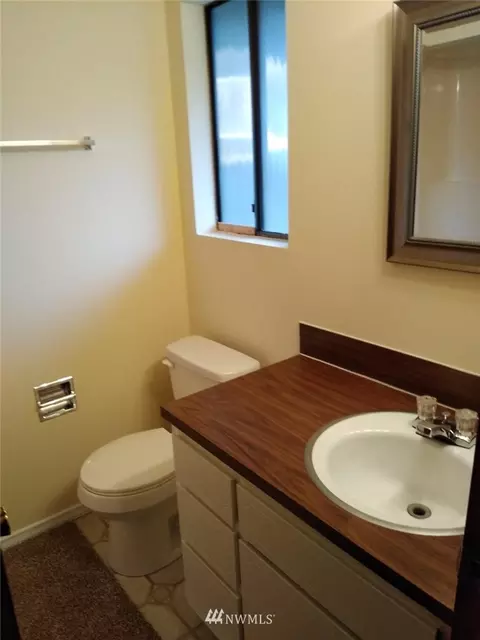 1815 Hoyt Ave, Everett, WA 98201 photo 10