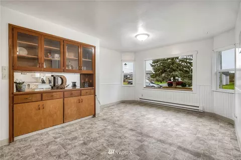 208 Tacoma Ave NW, Orting, WA 98360 photo 11
