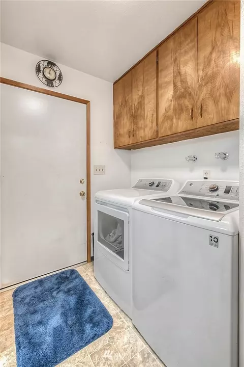 208 Tacoma Ave NW, Orting, WA 98360 photo 16