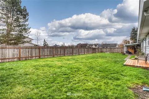 208 Tacoma Ave NW, Orting, WA 98360 photo 5