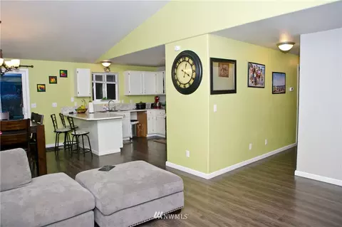 580 E Othello St, Othello, WA 99344 photo 6