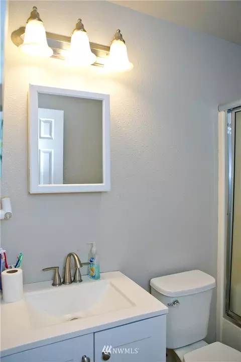 580 E Othello St, Othello, WA 99344 photo 9