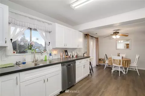 15906 Elm St E, Sumner, WA 98390 photo 34