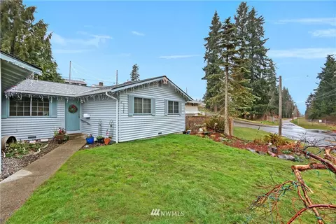 5026 Alta Dr, Everett, WA 98203 photo 2