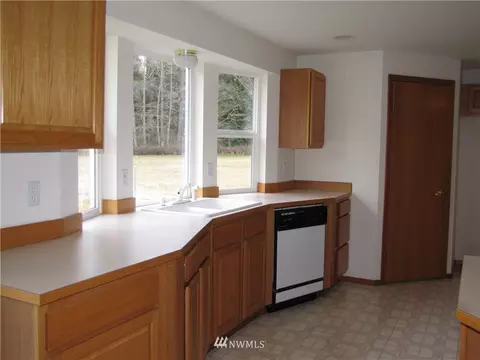 443 Grandview Dr, Sequim, WA 98382 photo 9