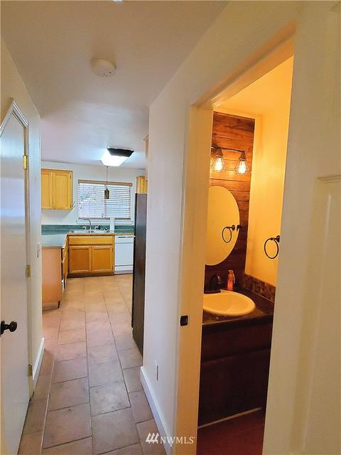 1306 Mellinger Ave NW, Orting, WA 98360 photo 3