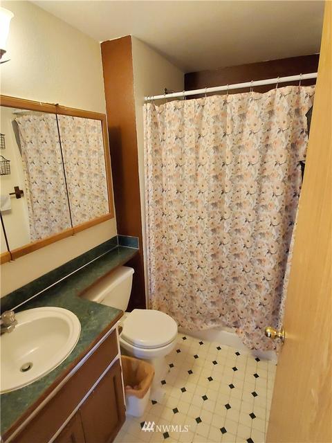 1306 Mellinger Ave NW, Orting, WA 98360 photo 9