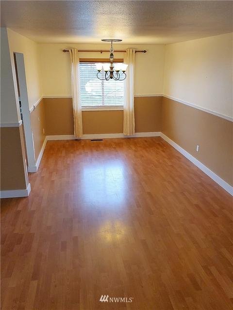 1306 Mellinger Ave NW, Orting, WA 98360 photo 5