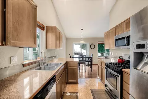 5424 55th Loop SE, Olympia, WA 98513 photo 3