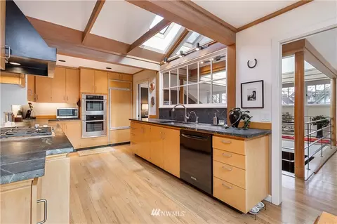 205 40th Ave E, Seattle, WA 98112 photo 12