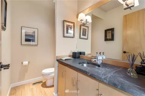 205 40th Ave E, Seattle, WA 98112 photo 9