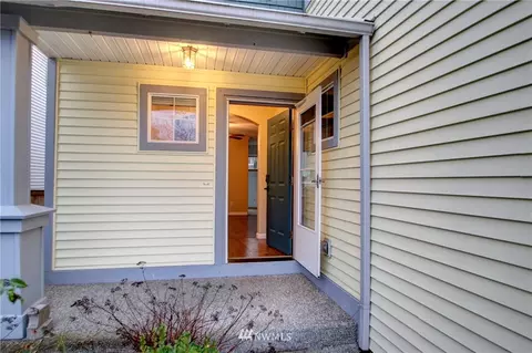 542 Ruby Peak Ave, Mount Vernon, WA 98273 photo 2